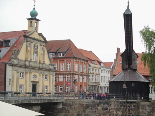Alter Kran in Lüneburg im alten Hafen